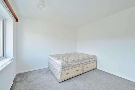 Chesham Way,wd, Watford, WD18 - Photo 5