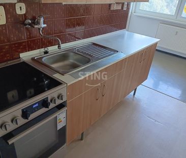 Byt 2+1 k pronájmu, Moravský Krumlov, ulice Sídliště - Fotografie 1