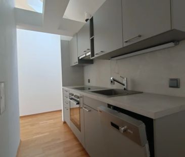 2-ZIMMER-DACHGESCHOSS-WOHNUNG - NÄHE MATZLEINSDORFER PLATZ - Photo 2