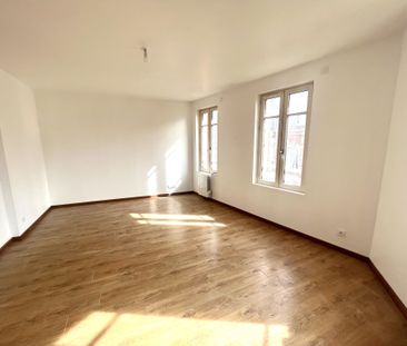 Location Appartement 1 pièce 30m² FECAMP 76400 - Photo 4