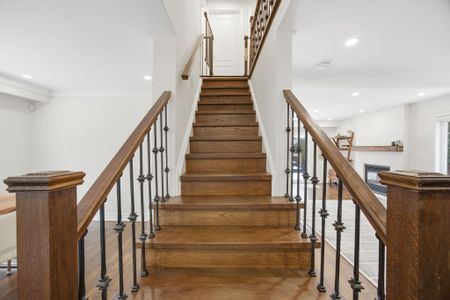 For Lease - 3254 Sir Johns Homestead, Mississauga, Ontario - Photo 4