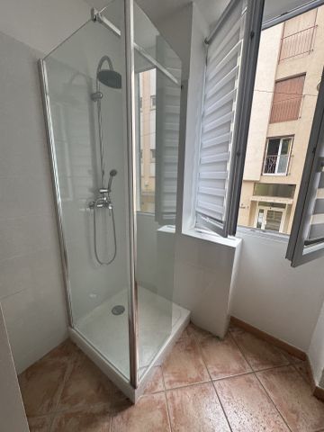 Appartement 2 pièce(s) 1 chambre(s) 27.9 m² - Photo 4