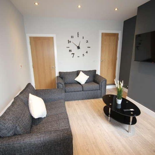 Shobnall Street, Burton Upon Trent, DE14 - Photo 1