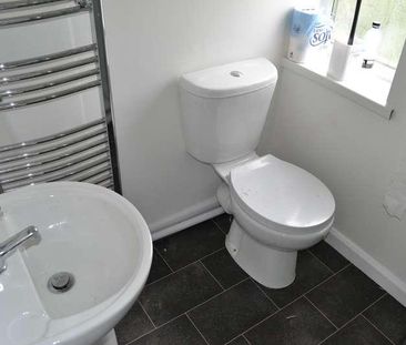 Beechen Drive, BS16 - Photo 2