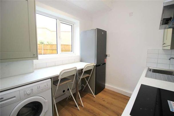 Kings Road, Westcliff-on-sea, Essex, SS0 - Photo 1