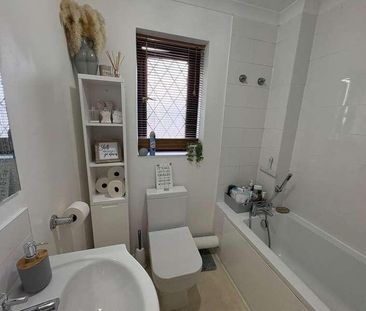 Coburg Place, South Woodham Ferrers, CM3 - Photo 1