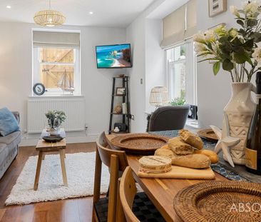 2 bedroom flat to rent - Photo 2