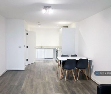 1 bedroom flat to rent - Photo 2