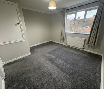 Grange Close, Romanby - Photo 1