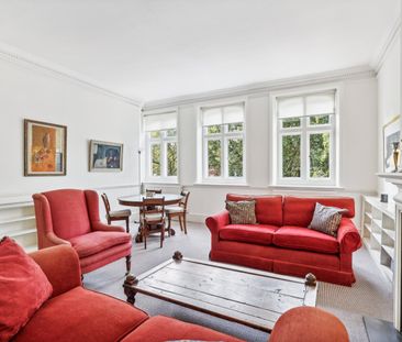 Lennox Gardens, London, SW1X - Photo 2
