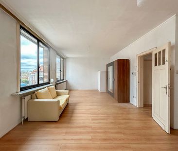 Ruim duplex-appartement met 4 slaapkamers, onmiddellijk beschikbaar - Photo 6