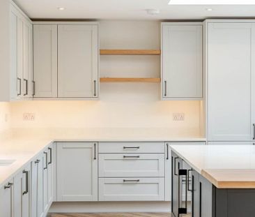 4 bedroom detached house to rent - Photo 3