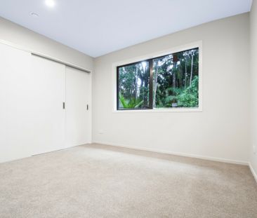 2 Bedroom Home in Henderson Valley - Photo 5