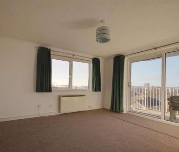 Wessex Court, Tennyson Road, Worthing, BN11 - Photo 4