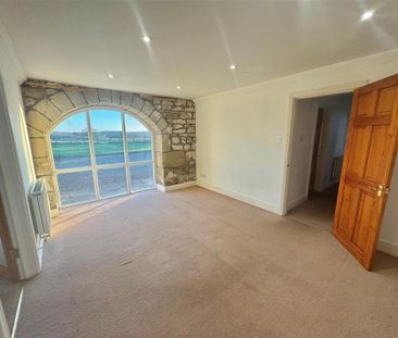 4 bedroom detached house to rent - Photo 1