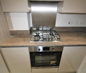 2 bedroom maisonette to rent - Photo 6