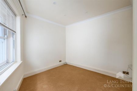 3 bedroom detached house to rent - Photo 4