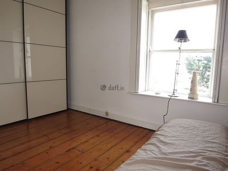 House to rent in Dublin, Dún Laoghaire - Photo 2