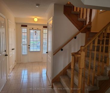 Detached Home For Lease | E8096436 - Photo 5