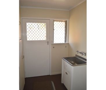 AFFORABLE UNIT CLOSE TO TOWN - Photo 5