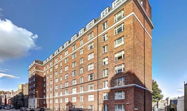 2 bedroom conversion flat with 1 reception and 2 bathrooms in Mayfair, W1J - Photo 1