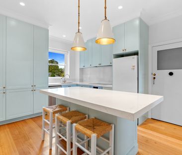Furnished & Timeless Charm Meets Modern Luxury in Historic Kooyong ... - Photo 5