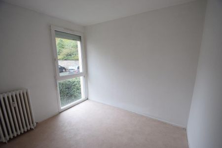 Location Appartement 3 pièces 57m² ST LO 50000 - Photo 4