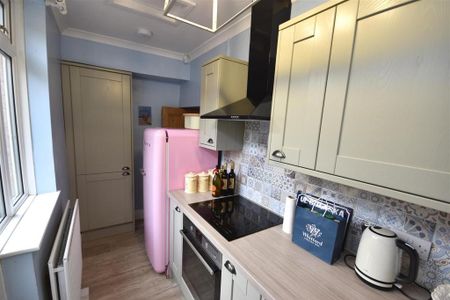 2 bedroom property to rent - Photo 5