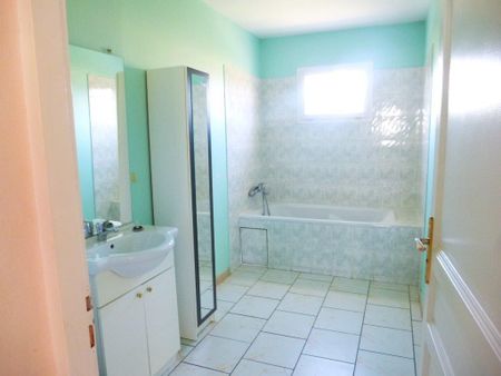 Location Appartement 3 pièces 65m² - Photo 5