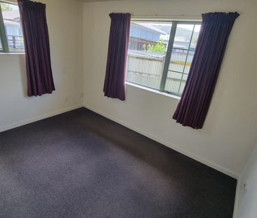 Charming 2-Bedroom Home in Trentham - Photo 4