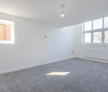 4 bedroom house to rent - Photo 1