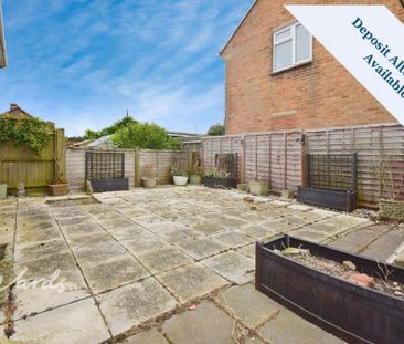 3 bedroom end of terrace house to rent - Photo 1