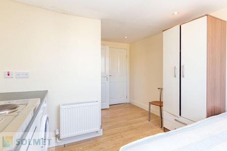 Studio to rent - Photo 3