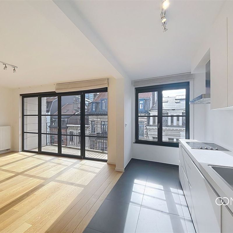 Bel appartement 3 ch. avec 2 terrasses et parking – Ixelles - Photo 1