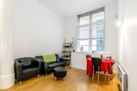1 bedroom flat to rent - Photo 3