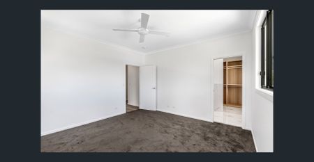 Acreage Living with Space, Comfort & Style – 7 Mewsdale Row, Tallai - Photo 3