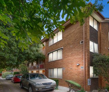 Unit 15/197 Auburn Road, Hawthorn. - Photo 1