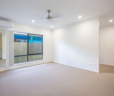 16 Aspen Way, Arundel QLD 4214 - House For Rent | Domain - Photo 2