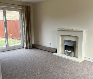 3 bedroom detached house to rent - Photo 2