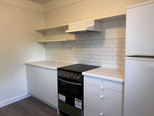 For Lease - 180 Eastwood Road, Toronto, Ontario - Photo 1