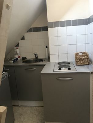 Location Appartement 1 pièce 15m² ORLEANS 45000 - Photo 1