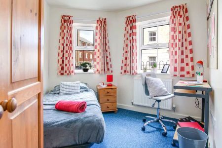 Standard Ensuite - Photo 5