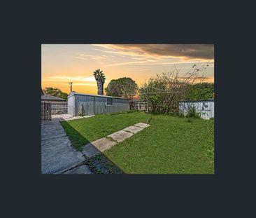 Charming home in Cranbourne West - Photo 4