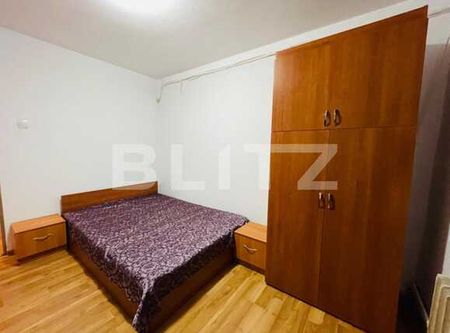 Apartament de 3 camere, decomandat, Rovine - Fotografie 3