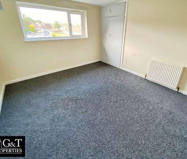 Queensway, Stourbridge, DY9 - Photo 1