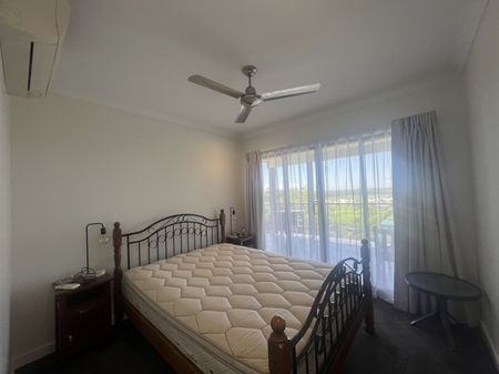 Fully Furnished Unit - Move-In Ready with Stunning Views! - Photo 5