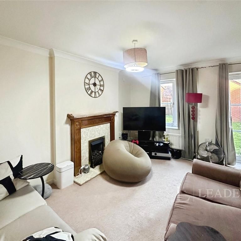 2 bedroom house to rent - Photo 1