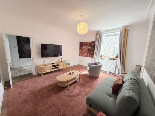5 bedroom terraced house to rent - Photo 1