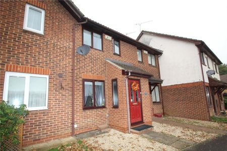 2 bedroom terraced house to rent - Photo 3