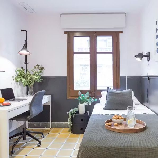 Carrer de lEscorial, Barcelona, Catalonia 08024 - Photo 1